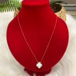 18K GOLD INSPIRED VCA NECKLACE WHITE